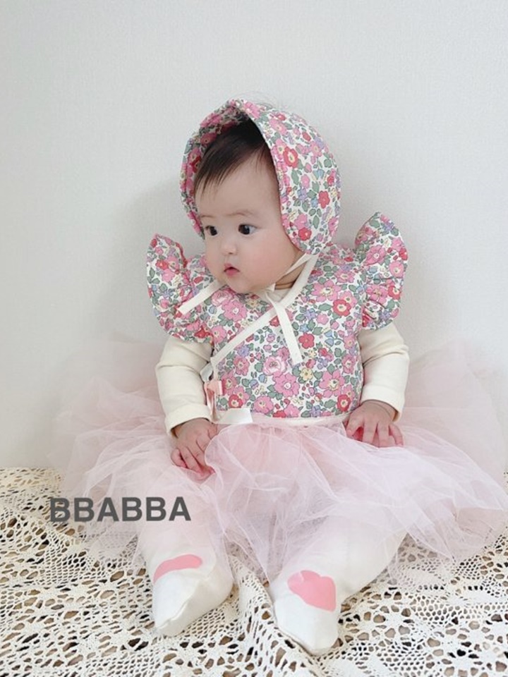 Pretty Hanbok Girl Four Types Set