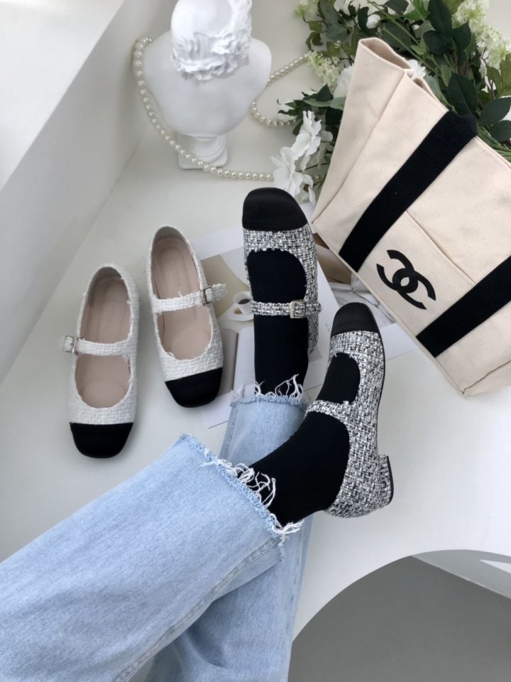 TT 2100  Flats & Ballerinas