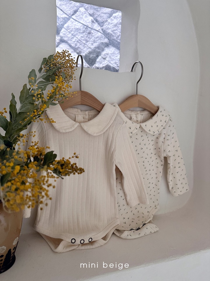 24 Collar Body Suit
