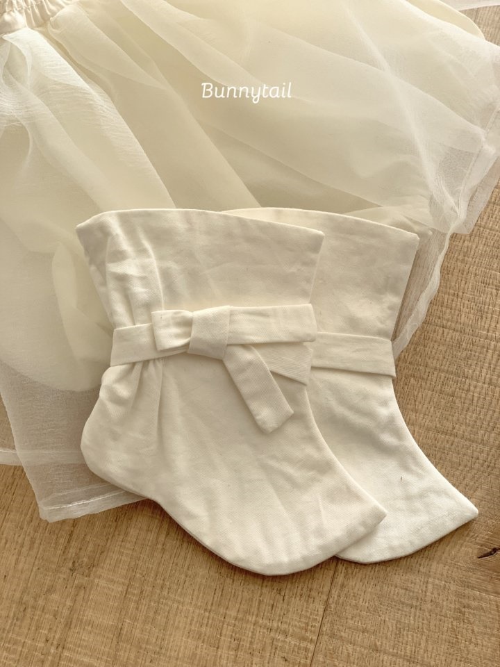 Hanbok Yeon Hwa Dol Beoseon