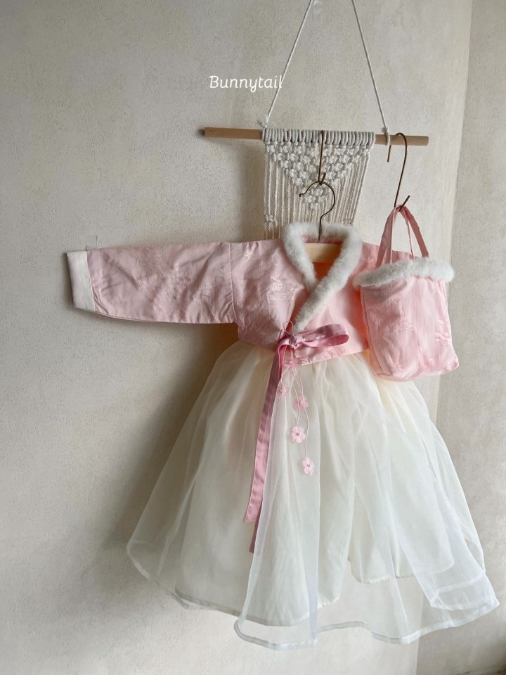 Hanbok Yeon Hwa Girl Top Bottom Set