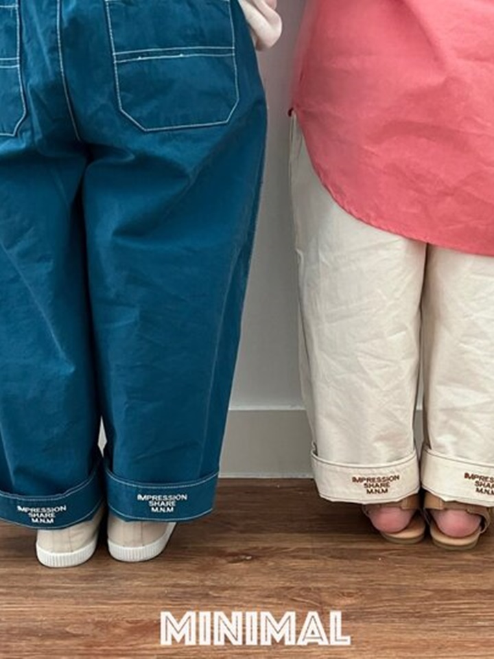 Minimal Embroider Pants