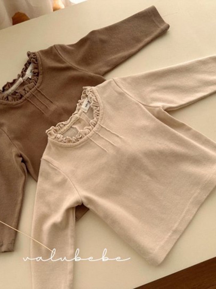 Pintuck Frill Tee