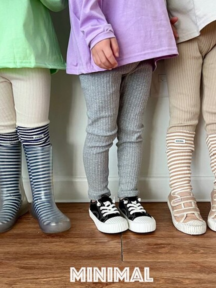 Button Rib Leggings