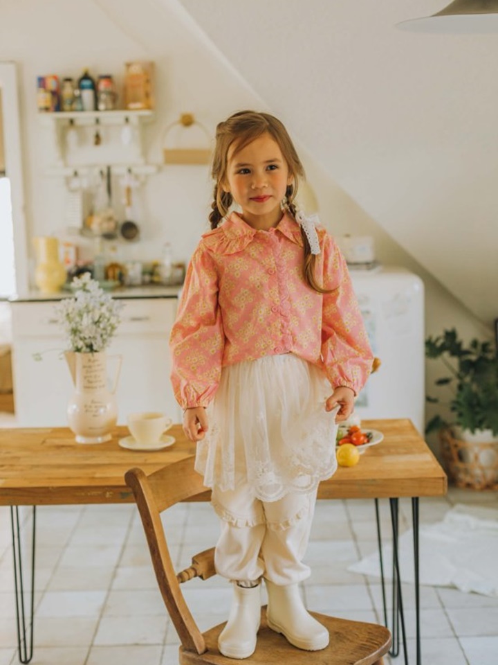 Flower Ella White Ella Blouse