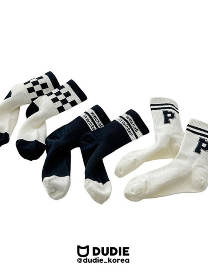 Black P Three Type Set