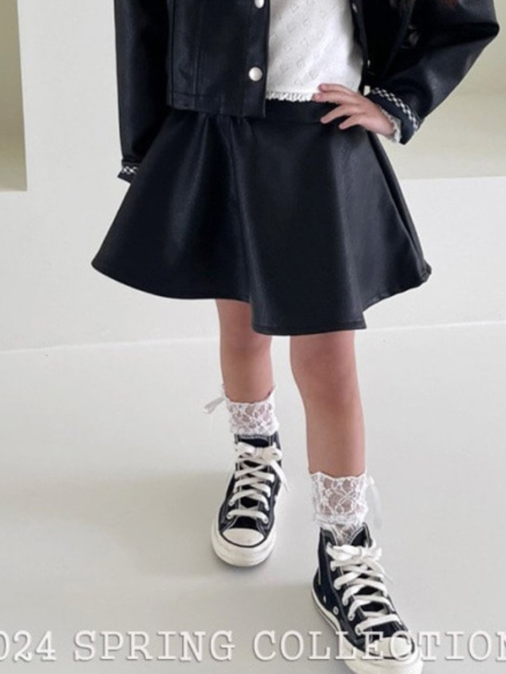 Red Hwyl Skirt