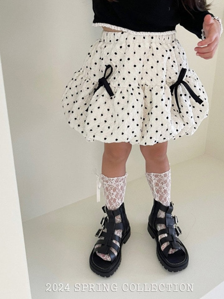 Dot Ribbon Skirt
