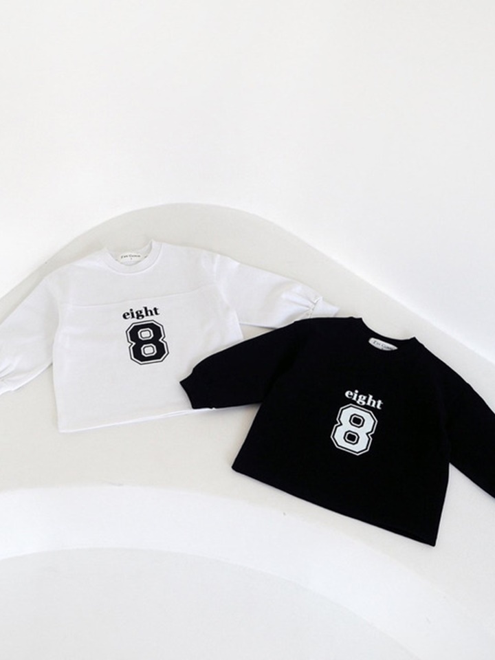 Eight Tee