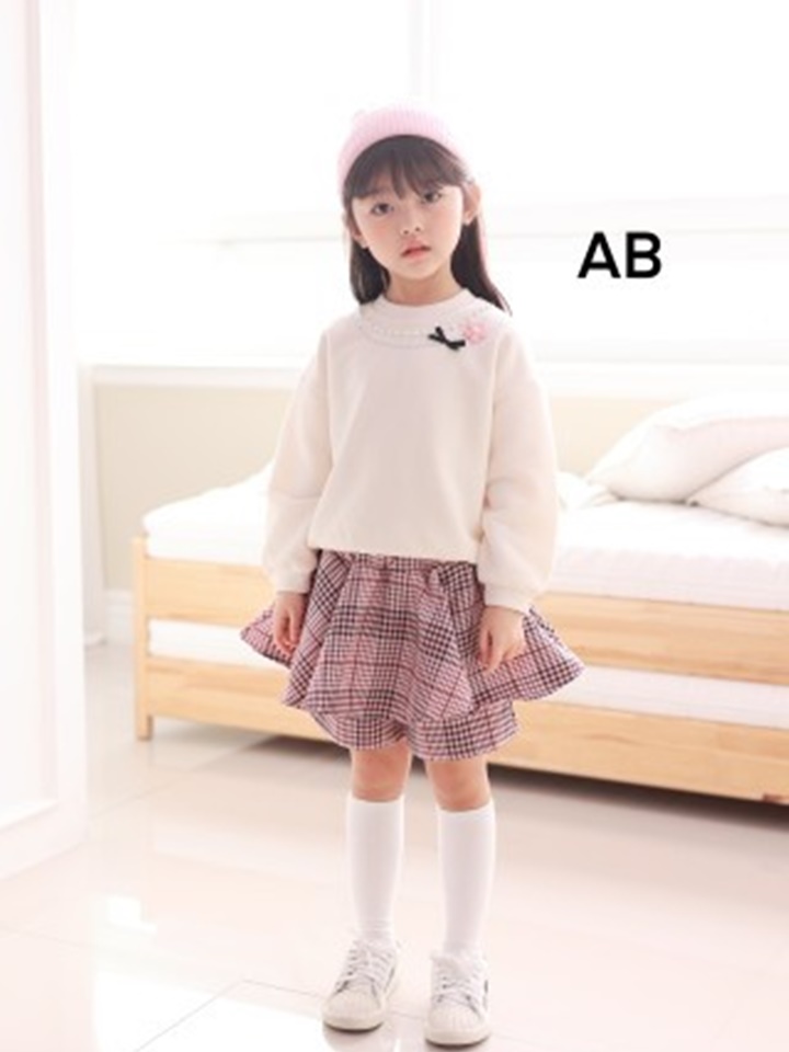 Jinju Sweatshirt