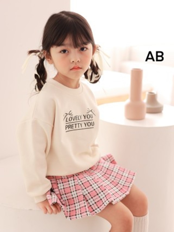 Lovely Sweatshirt