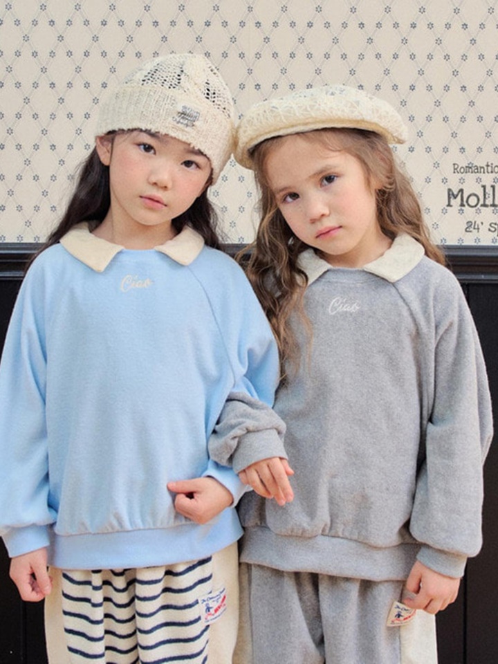 Ciao Collar Sweatshirt