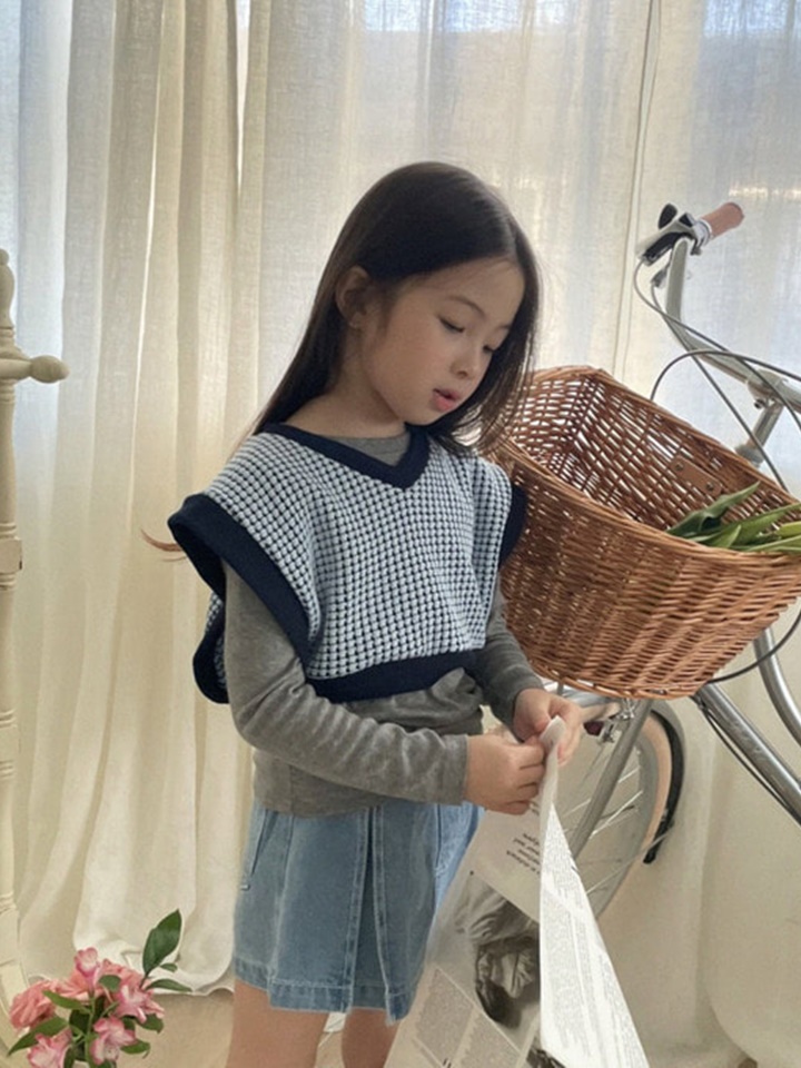 Maple Vest