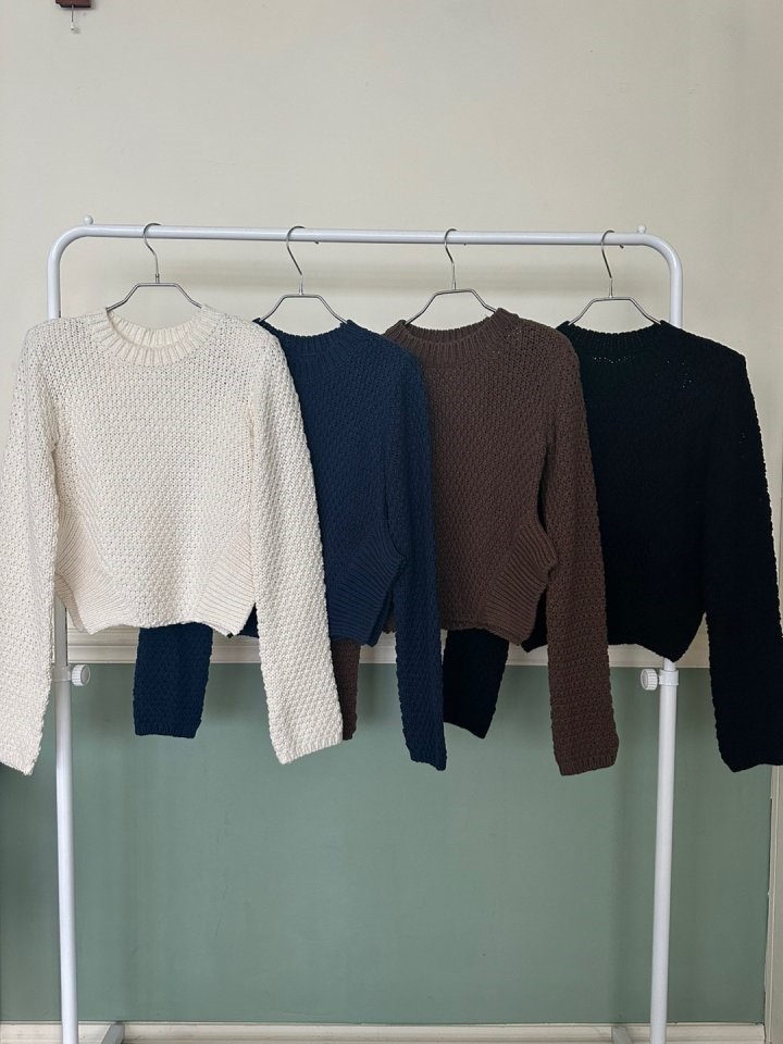 Waist Round Knit Tee