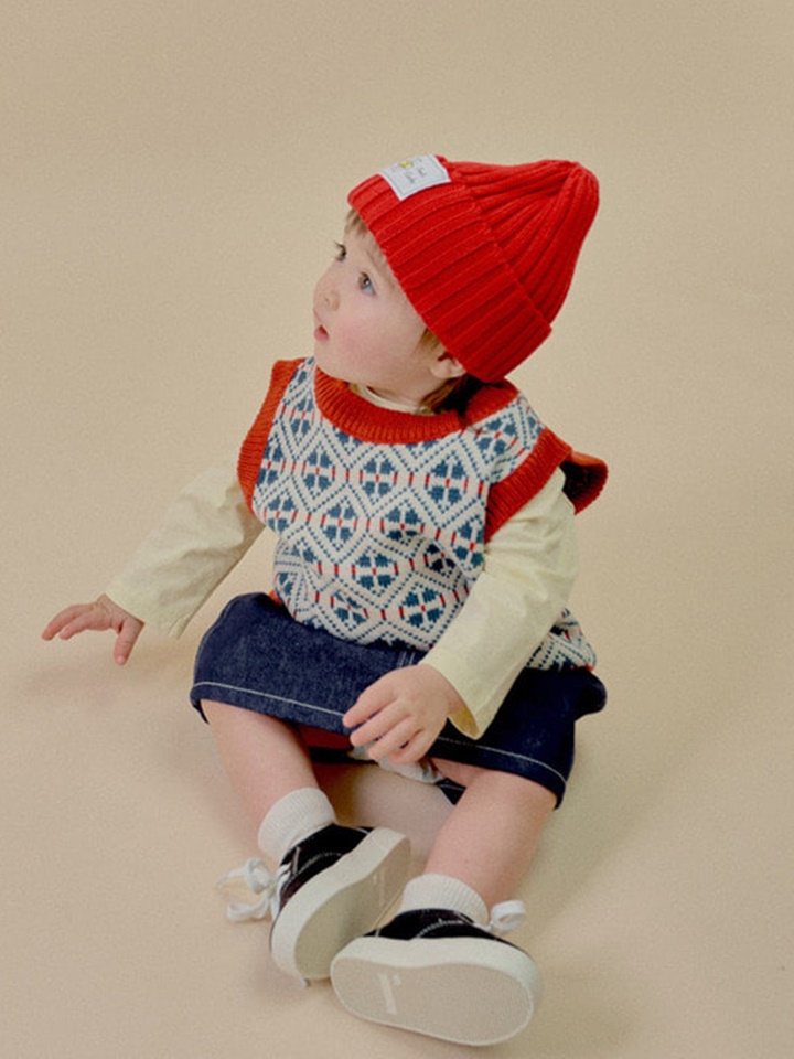 Loco Knit Vest
