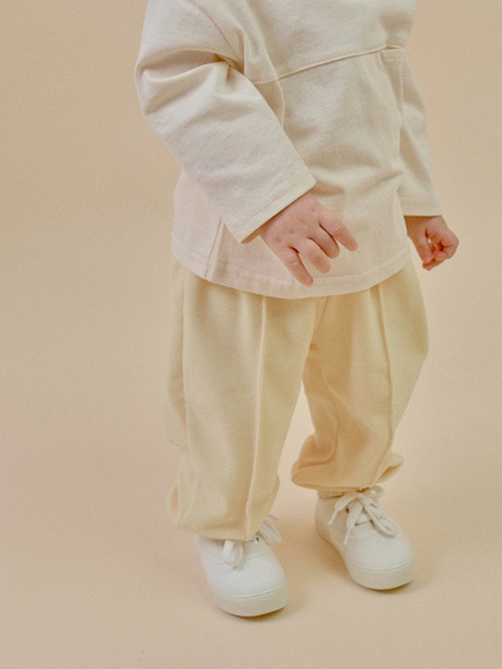 Daisy Pintuck Pants