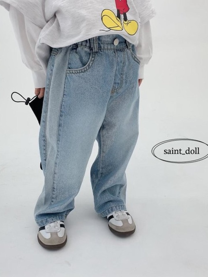Saiba Denim Pants With Mom