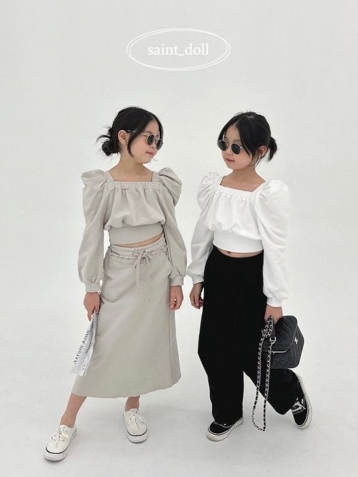 Square Neck Sweatshirt With Mom