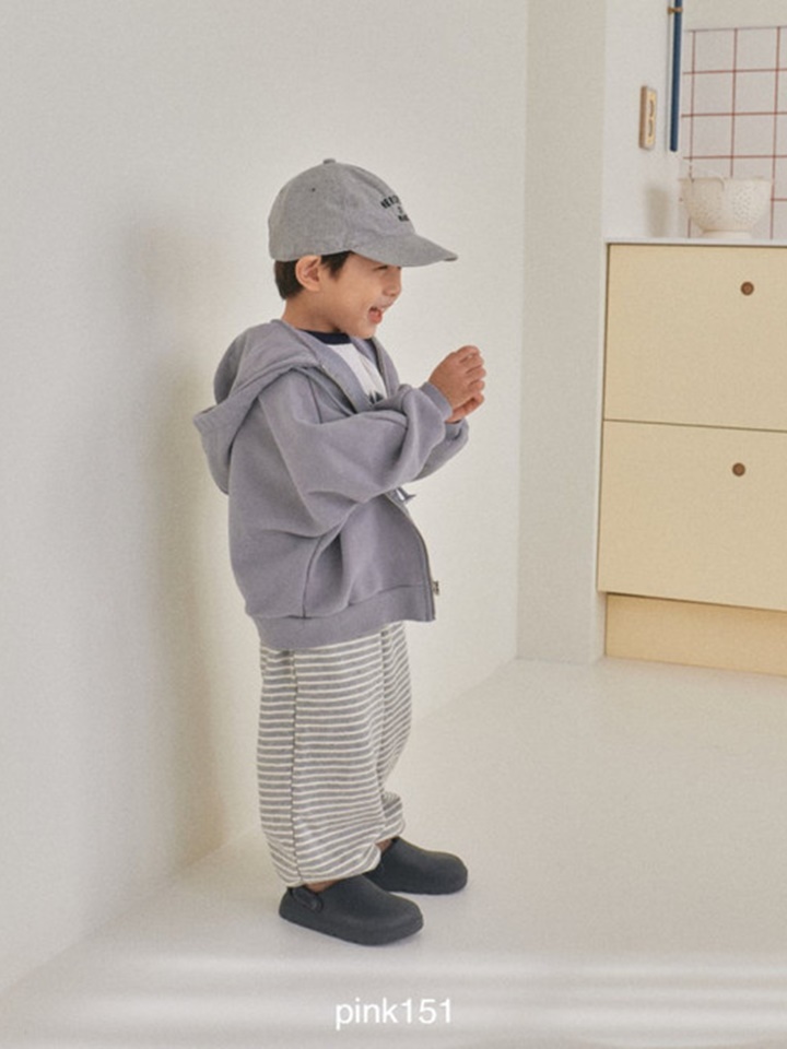 ST Jogger Pants