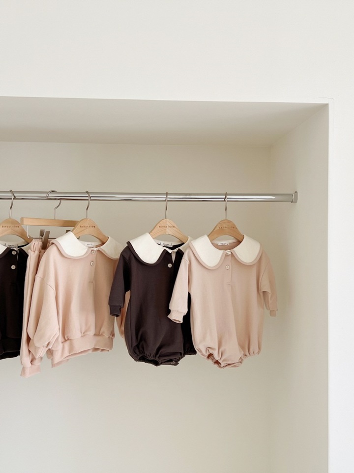 Bebe B Circle Sera Top Bottom Set