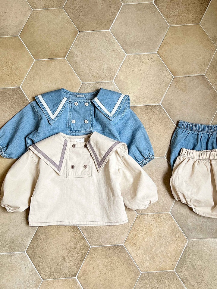 Bebe B Twin Button Bloomers Top Bottom Set