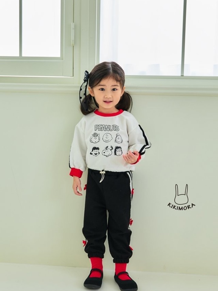Peanut Tee