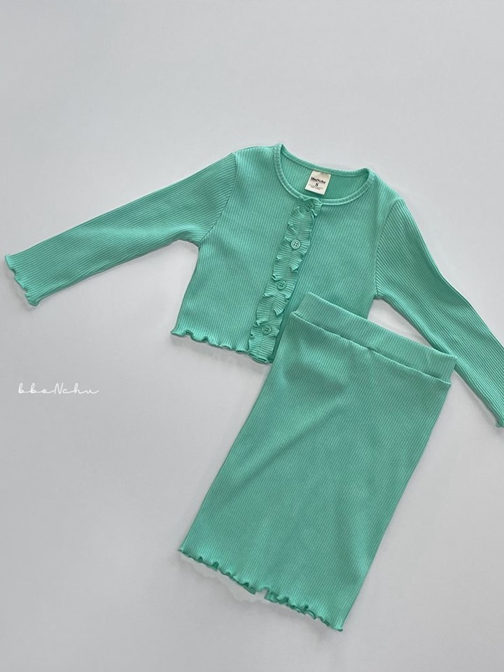 New Town Top Bottom Set