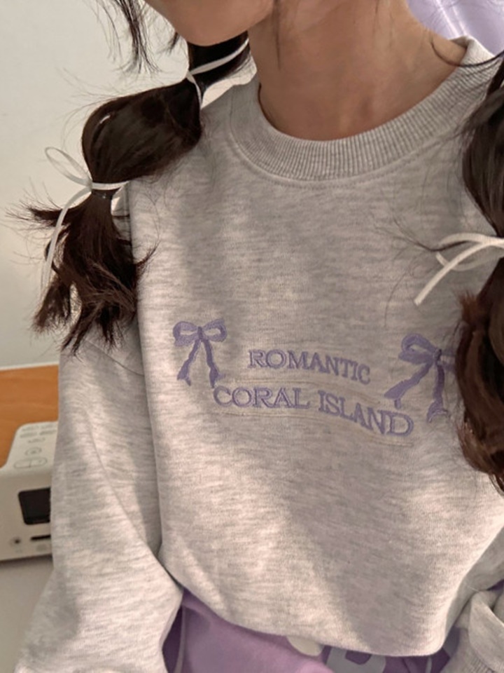 Embroidery Sweatshirt