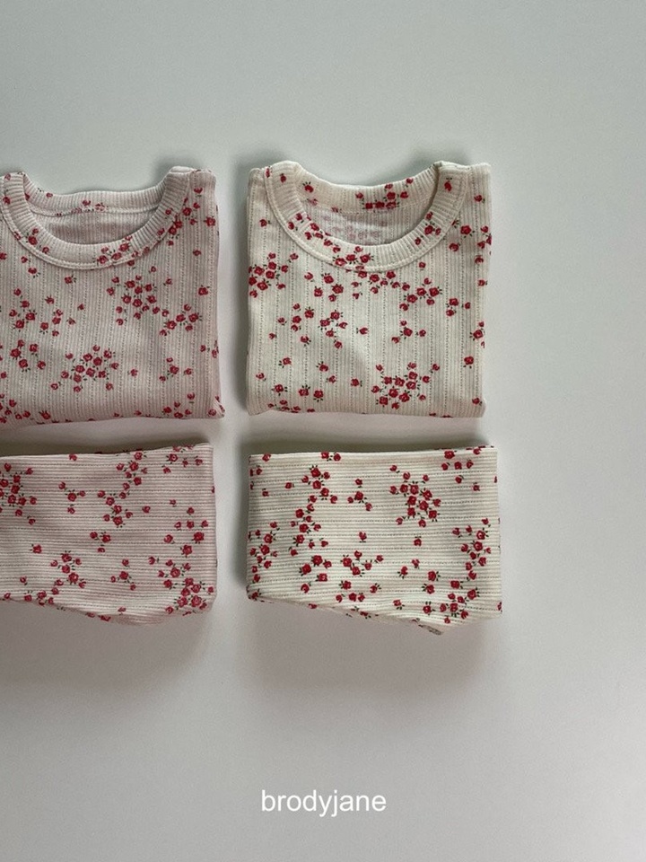 Red Flower Top Bottom Set