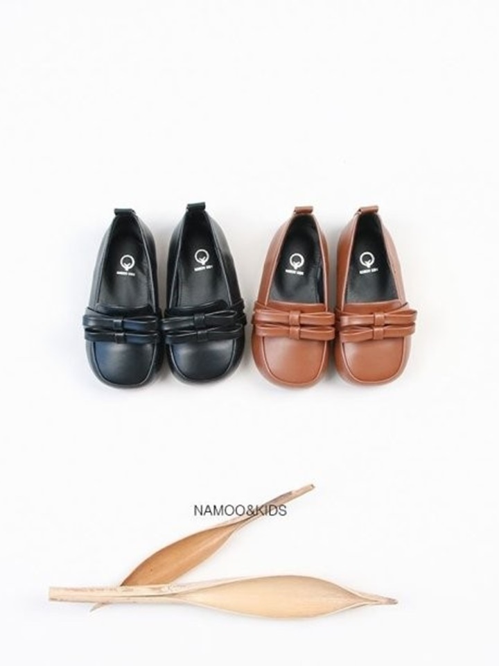 Ato Mary Janes