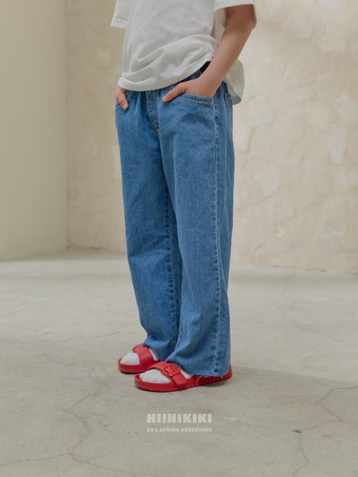 Cutting Denim Pants
