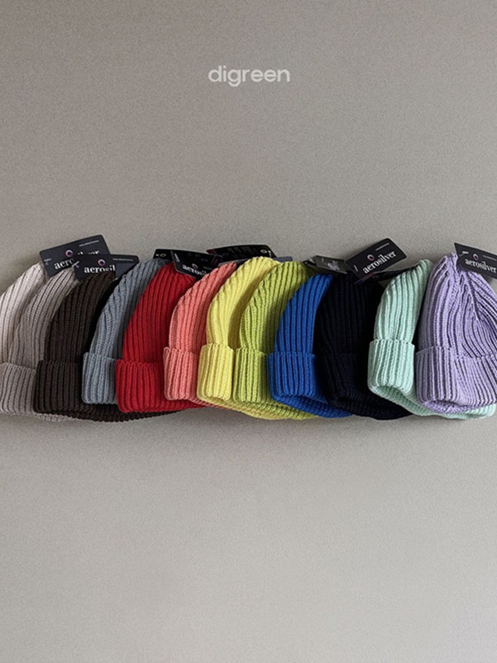Short Beanie