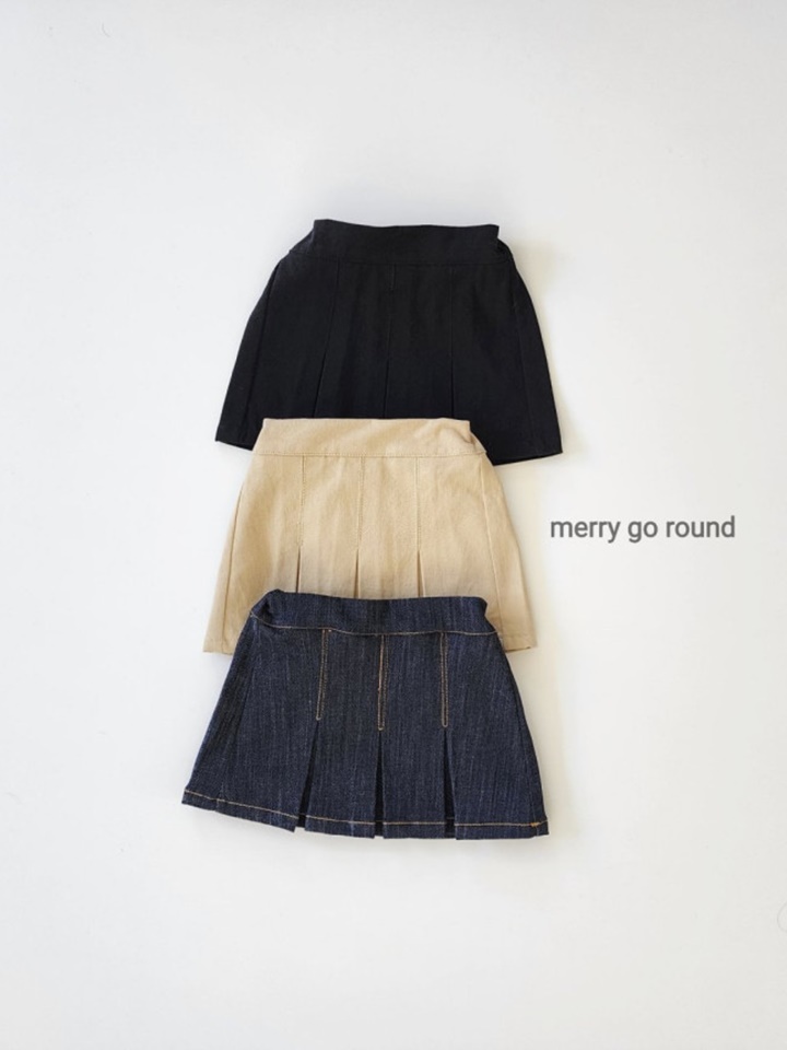 Tuck Skirt