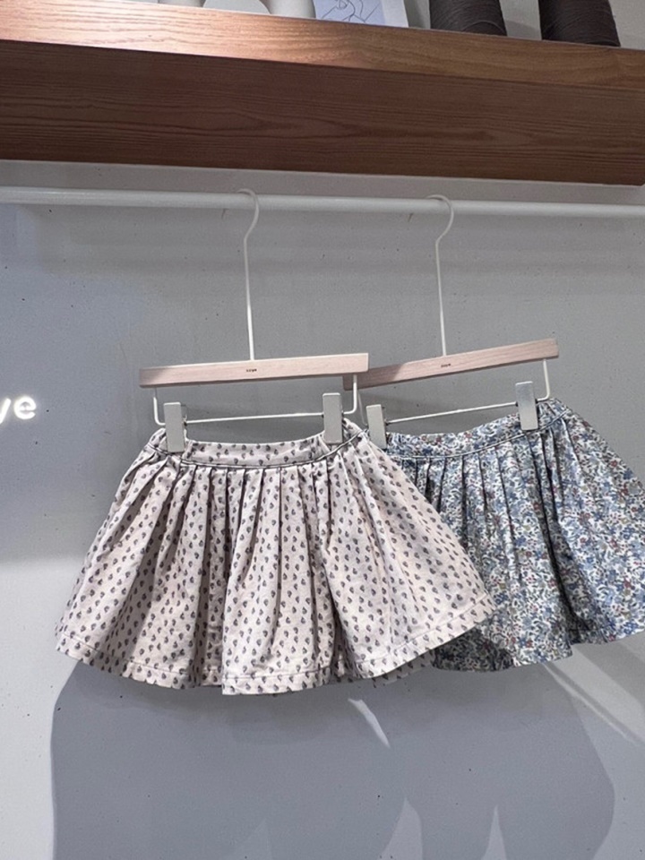 Flower Pleats Skirt