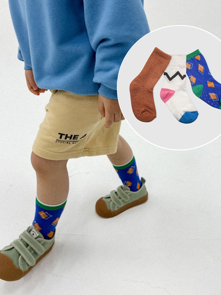 Dia Socks Set