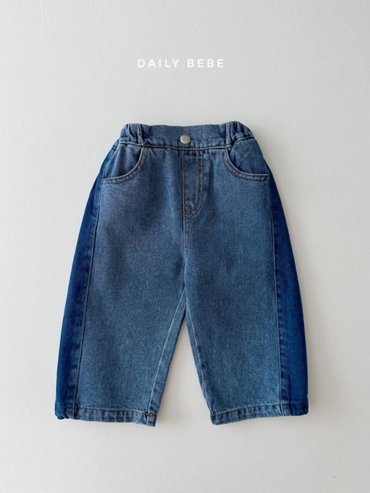 Color Boots Cut Denim