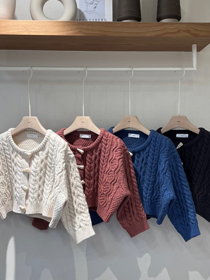 Luxi Twiddle Cardigan