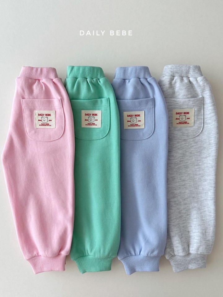 Patch Jogger Pants