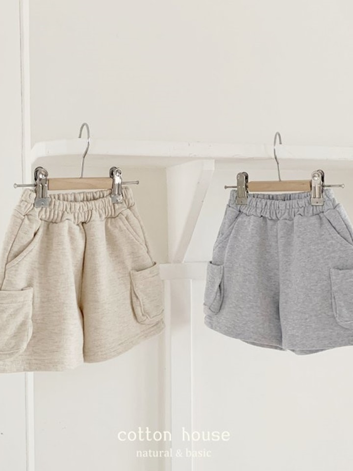 Gunbbang Terry Half Pants
