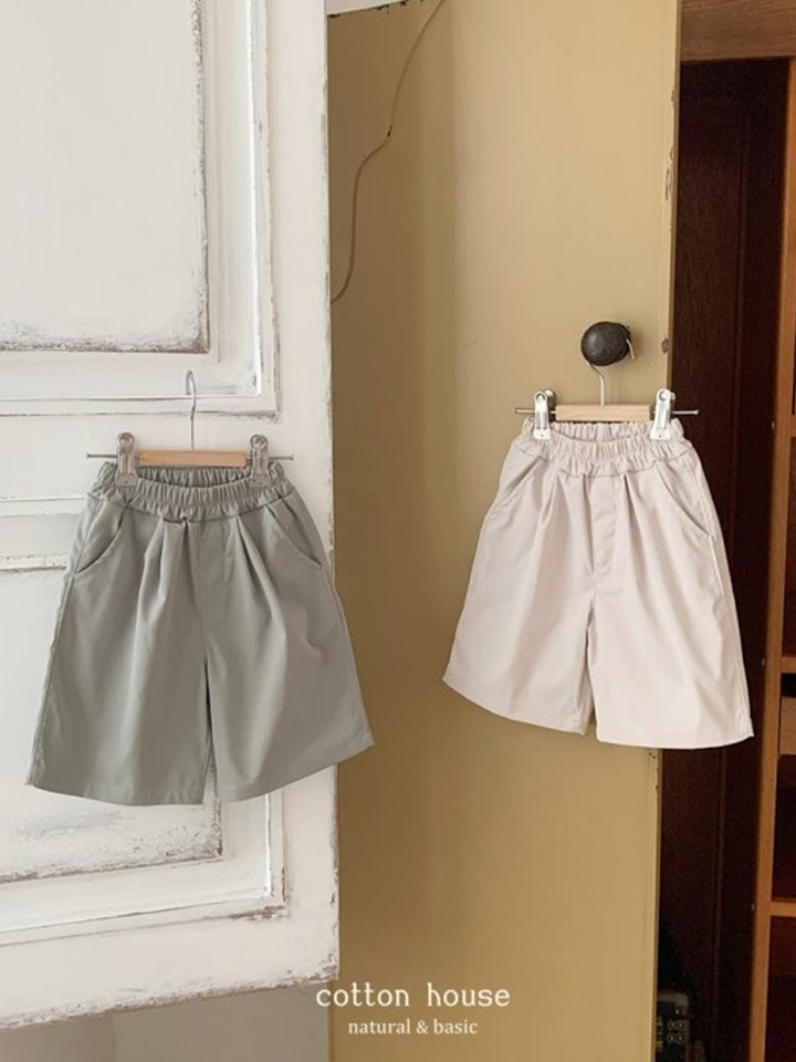 Capri Shorts