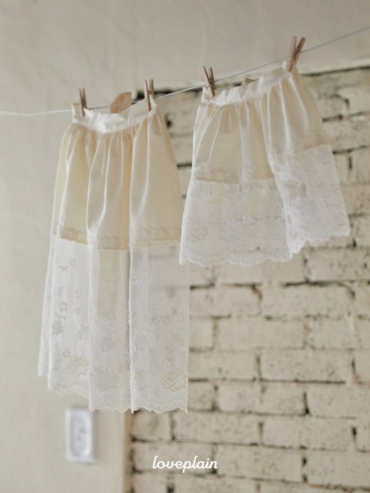 Rose Apron