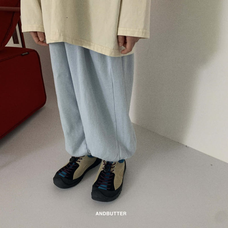 Andbutter - Korean Children Fashion - #fashionkids - Heart Jogger Pants - 8