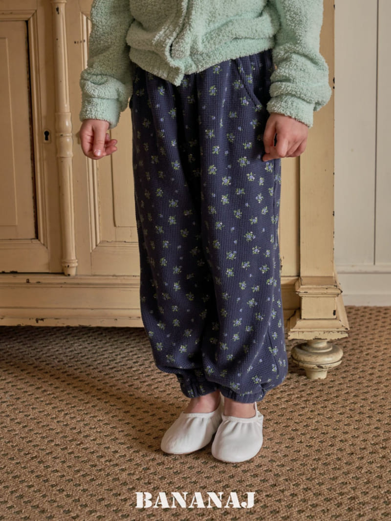 Banana J - Korean Children Fashion - #toddlerclothing - Waffle Floral Leaf Pants - 6