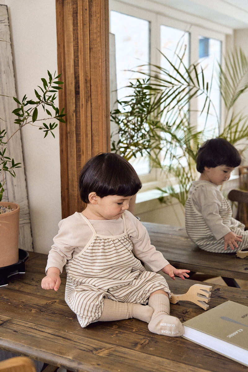 Bebe Nine - Korean Baby Fashion - #babyoninstagram - Bebe B Rucy Overalls - 10
