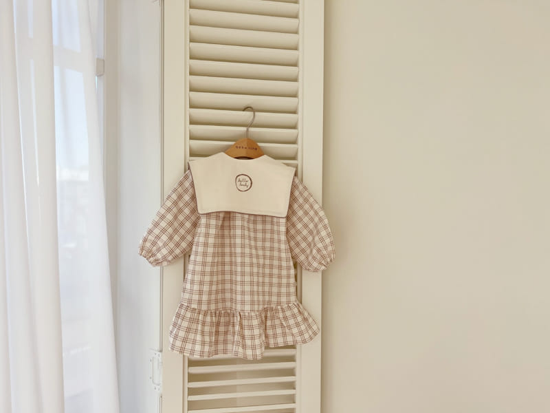 Bebe Nine - Korean Baby Fashion - #babyoninstagram - Bebe B Collar Neck