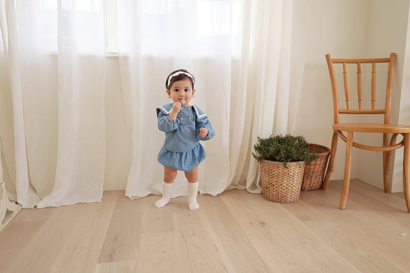 Bebe Nine - Korean Baby Fashion - #babyootd - Bebe B Twin Button Bloomers Top Bottom Set - 9
