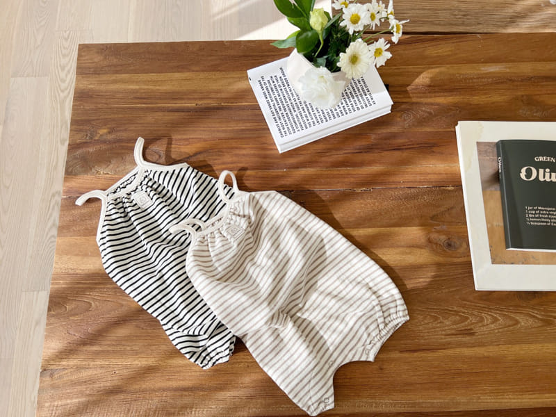 Bebe Nine - Korean Baby Fashion - #smilingbaby - Bebe B Rucy Overalls - 2