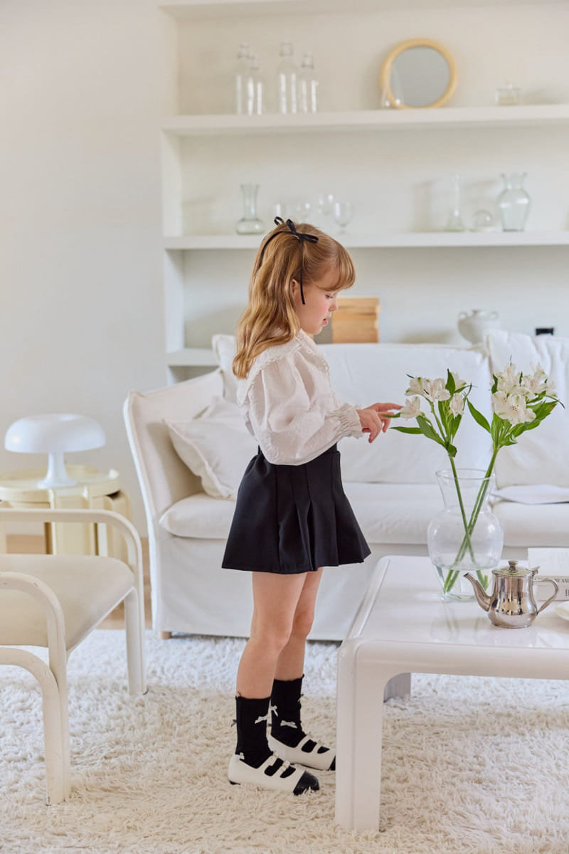 Berry Berry - Korean Children Fashion - #prettylittlegirls - Collar Blouse - 3