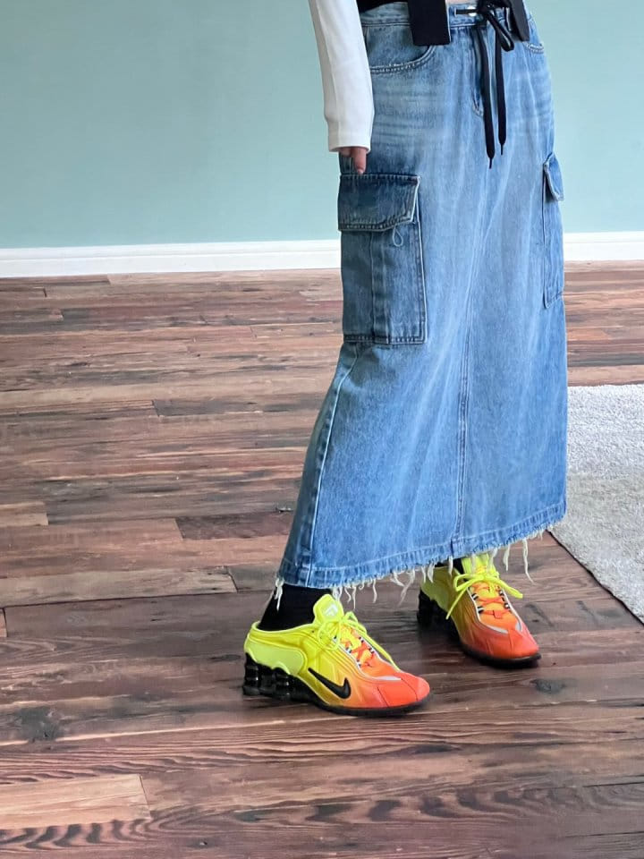 Bricklane - Korean Women Fashion - #momslook - Slit Denim Skirt - 8