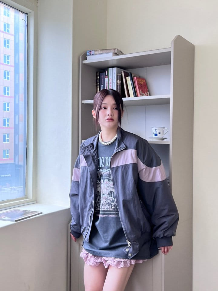 Bricklane - Korean Women Fashion - #thelittlethings - Round Color Block Jumper - 4